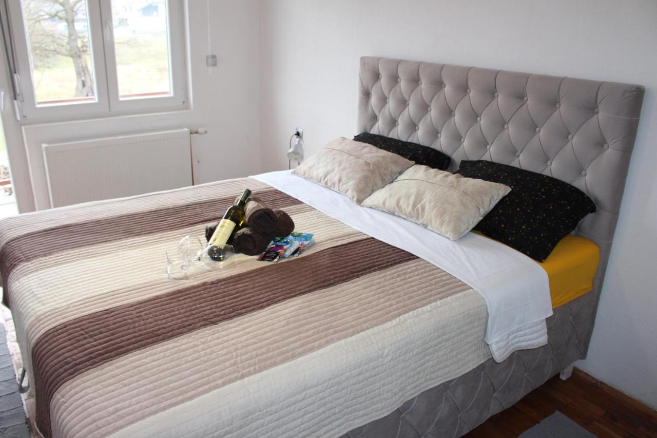 Apartmani Ramonda Теслич Екстер'єр фото